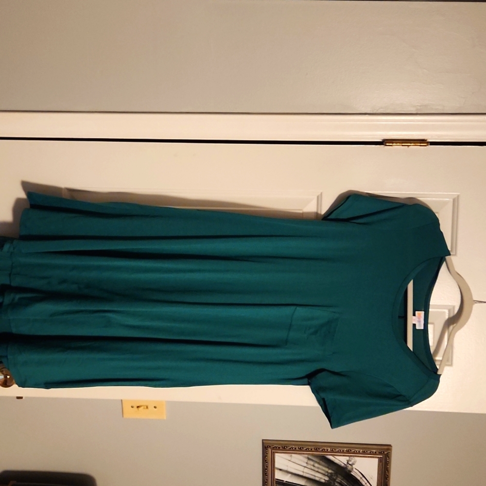Carly dress